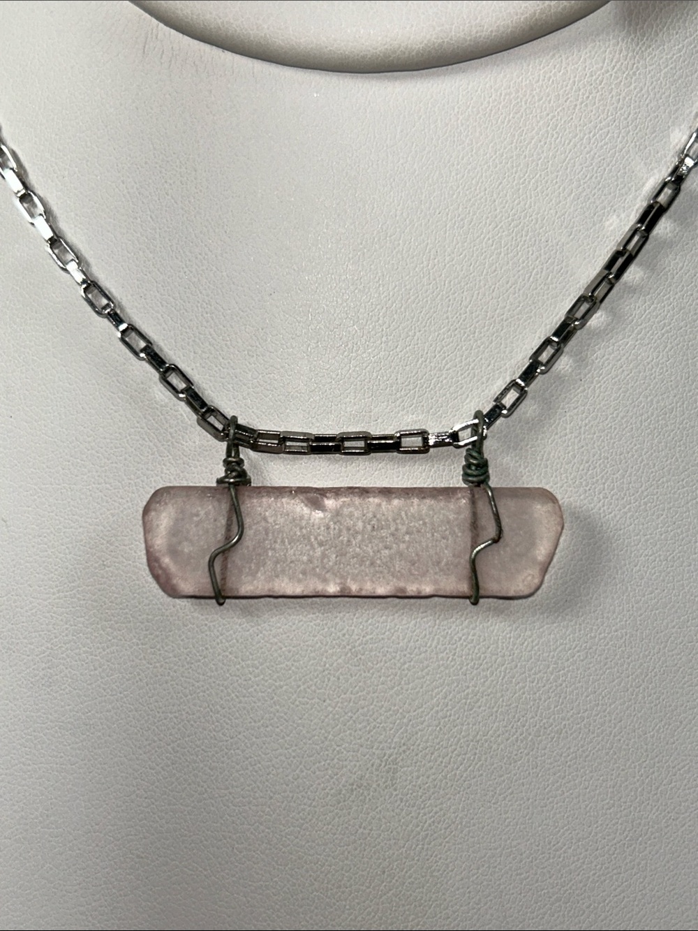 NWT Artisan Handmade Stainless Steel Wire Set Pink Sea Glass Pendant Necklace